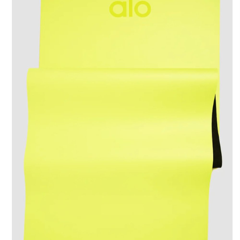 Alo Yoga Warrior Mat